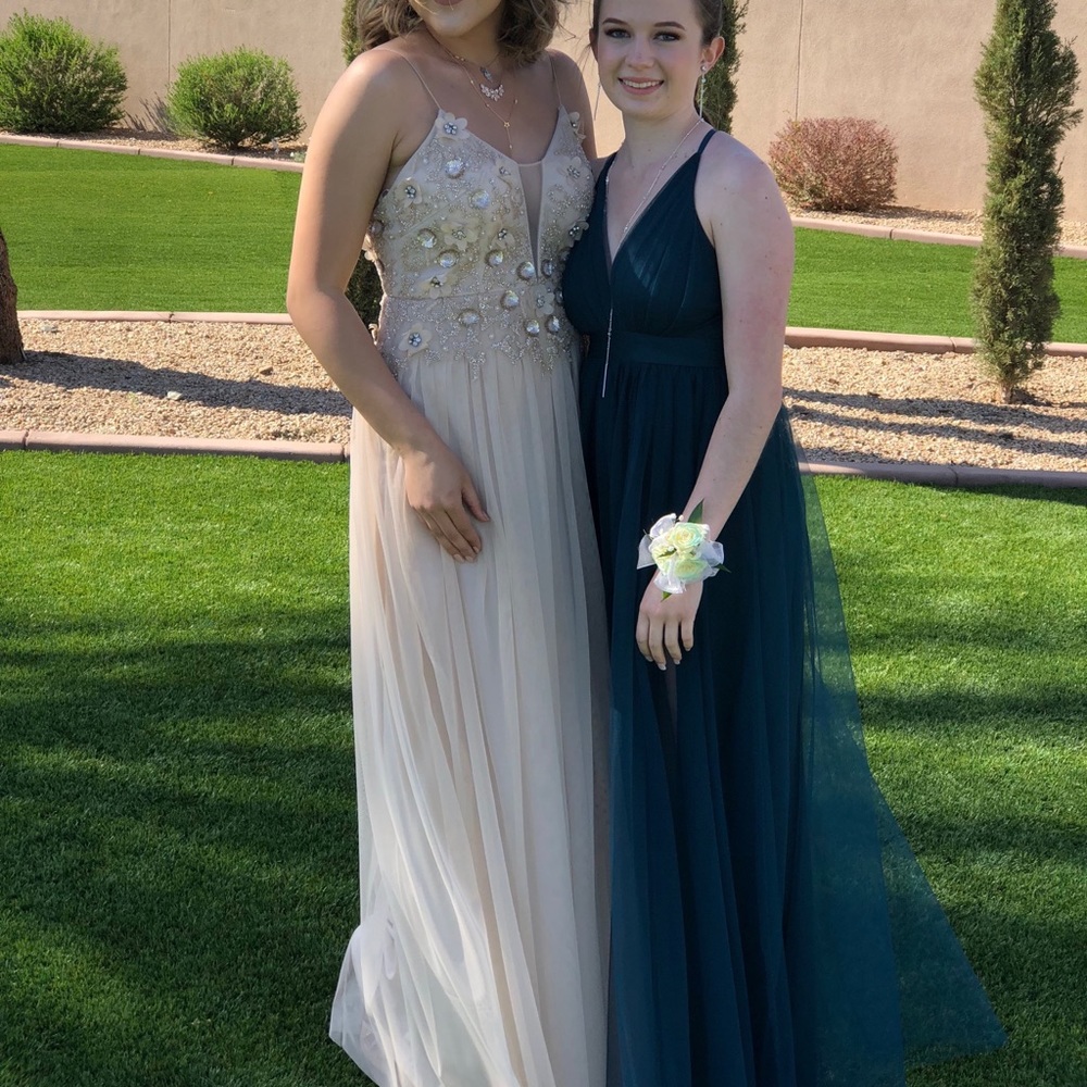 Dress - Picture 2 of 2
